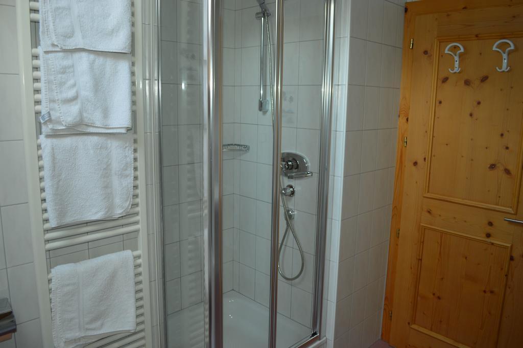 Residence Rogger Dobbiaco Pokój zdjęcie